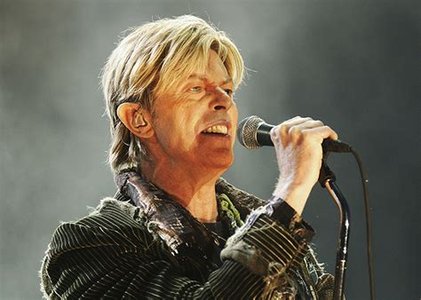 David Bowie morre de câncer aos 69 anos logo após lançar novo disco