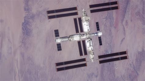 First Look At China's Completed Space Station - Videos from The Weather ...