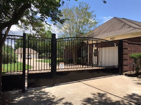 Custom Driveway Gates Texas Fence