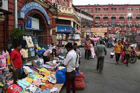 Kolkata Municipal Corporation Kmc Hawkers To Not Be Allowed To Set