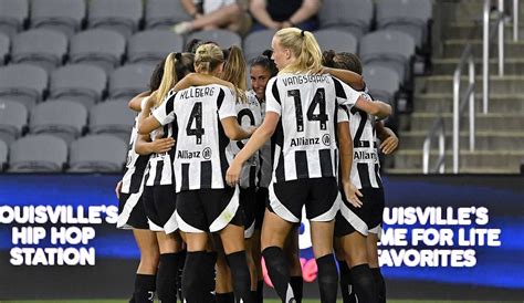 Bianconere Beat Palmeiras To Win The Women S Cup Juventus