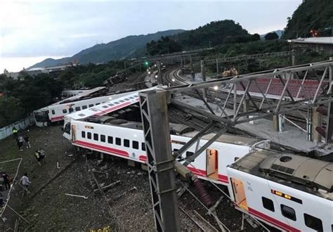 Taiwan Train Accident Kills at Least 17 - Other Media news - Tasnim ...