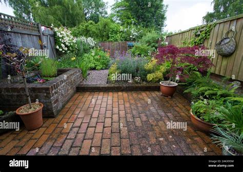 A Beautifully Made Small Courtyard Garden Stock Photo Alamy