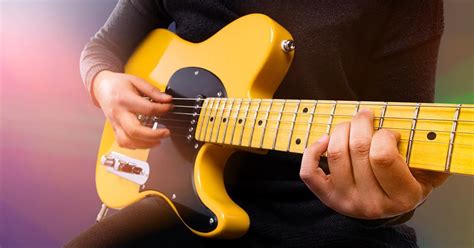 Best Guitars For Small Hands