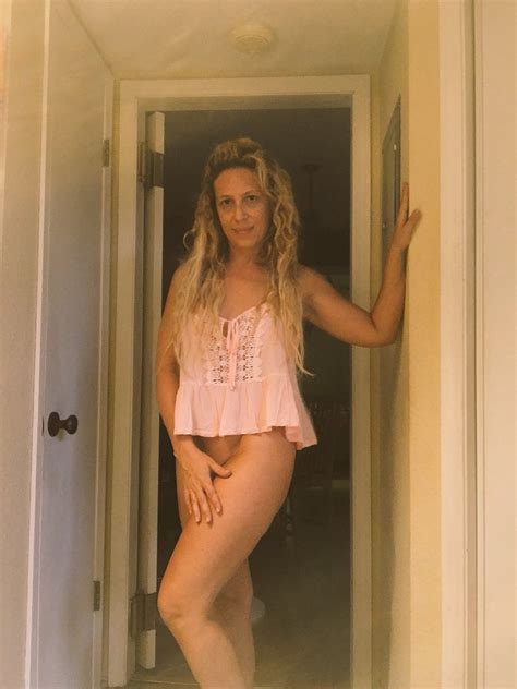 TW Pornstars 1 Pic Stevie Lix Twitter Pink Top Pink Fill In The