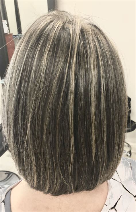 Highlights and traditional bob