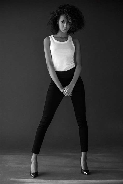 Kaisy - un modèle de Paris, France