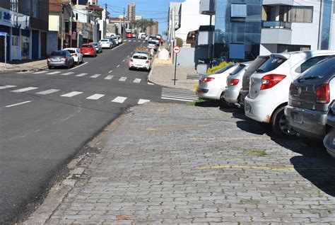 Você sabe a quem se destina os estacionamentos frontais guias