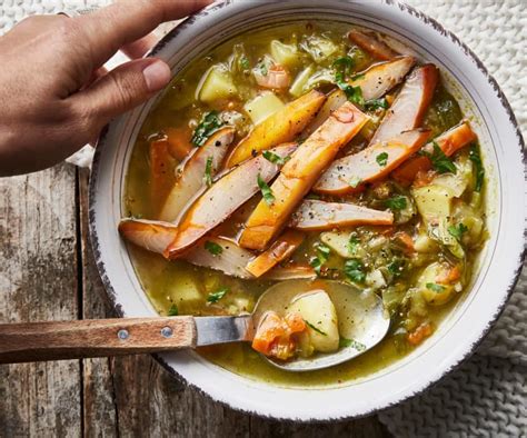 Soupe au chou carotte pommes de terre et haddock fumé Cookidoo