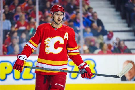 Mikael Backlund can still remember his first Battle of Alberta | Flipboard