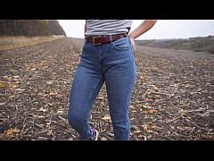 Milf Teasing Her Big Cameltoe In Blue Jeans Outdoors Xxx Mobile Porno