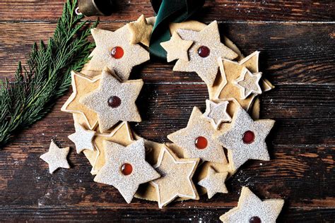 42 Christmas Cookies To Get You In The Festive Spirit