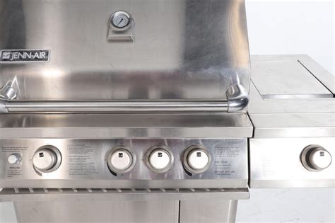 Jenn-Air Stainless Steel Four-Burner Gas Grill | EBTH