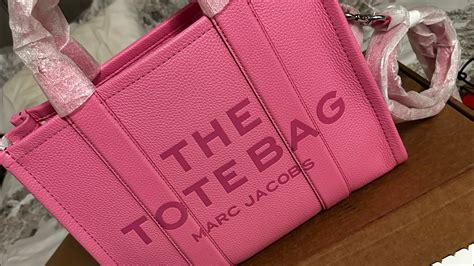 Marc Jacob Leather Medium Tote Bag In Color Candy Pink 🍭👛👛👛 Youtube