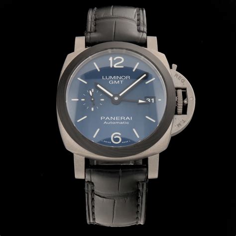 PANERAI LUMINOR GMT