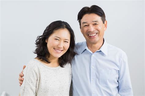 婚活中の50代が直面する現実とは？50代男女におすすめの出会い方を紹介