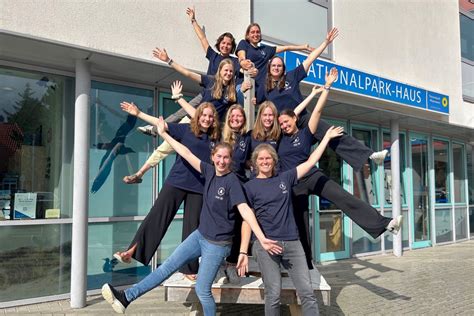 Stationsteam Der Schutzstation Wattenmeer In St Peter Ording