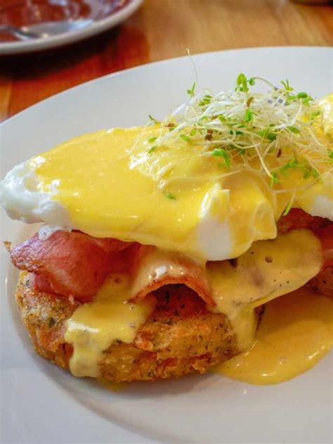 What To Serve With Eggs Benedict 35 Best Side Dishes