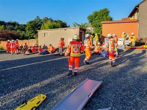 Zug Bung Feuer Im Altenpflegeheim Feuerwehr Stadt Bad Harzburg