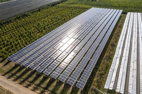 Sehr wütend Sanftmut Quälen acker solaranlage Verwüstung verschwinden