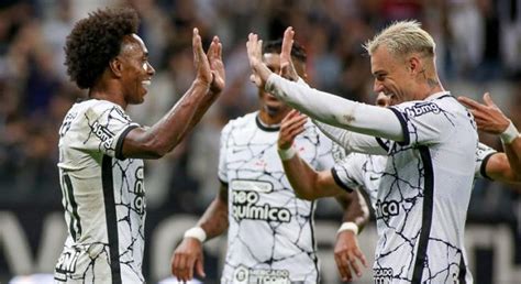 R Ger Guedes E Willian Desencantam Corinthians Vence O S O Bernardo E