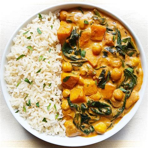 Sweet Potato Chickpea And Spinach Curry Good Old Vegan Recipe