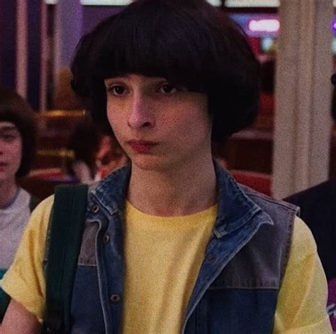 Pin By Mary On ☾ Finn Stranger Things Mike Finn Stranger Things Stranger Things Characters