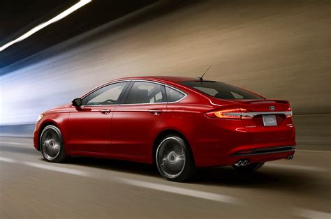 2017 Ford Fusion Review