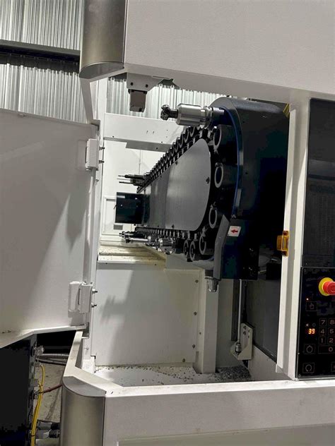 Used Mazak Variaxis C 600 Cnc Vertical Machining Center 8073998