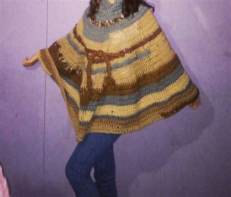 Poncho Tejido A Crochet Con Trenza En La Cintura Ponchos