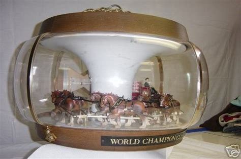 Budweiser Collectible Clydesdale Globe Lamp