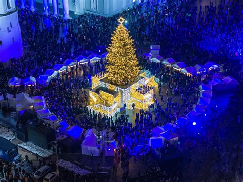 Vilnius Christmas Market Lithuania 2024 Travel Begins At 40