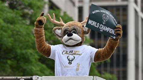 Milwaukee Bucks Mascot Named One Of The Best Mascots In The NBA | iHeart