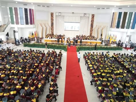 Wisuda Periode Oktober Januari Uho Kendari Cetak