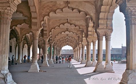 Diwan-E-Aam, Agra Fort - PixelVoyages