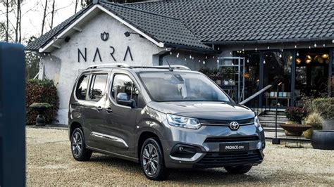 Toyota Proace City Verso City Verso 1 2 130CV S S Long A T Luxury