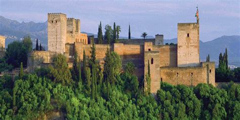 Alhambra of Granada | History and Symbolism Revealed by Insider