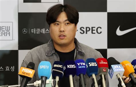 류현진 행선지 후보 메츠 좌완 션 마네아 영입2년 2800만달러 파이낸셜뉴스