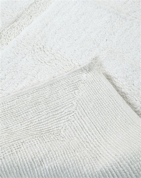 Saffron Fabs Spa Bath Rug 100 Soft Cotton Size 50x30 Inch Latex