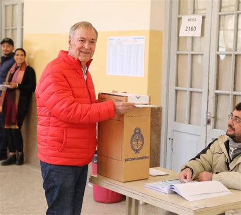 Juan Schiaretti Quiero Felicitar A Milei Que Fue El Más Votado En