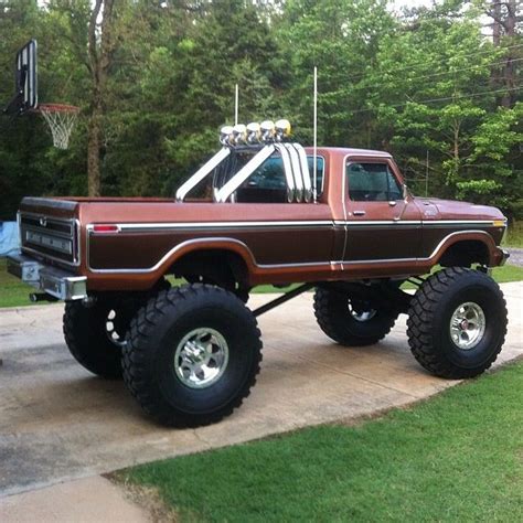 17 Best Images About Lifted Classic Trucks On Pinterest Gmc Trucks Chevy And Chevy Trucks