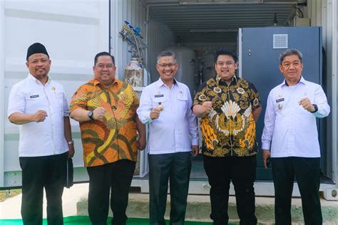 Ketua Kadin Sultra Anton Timbang Hibahkan Mesin Oksigen Generator Dan