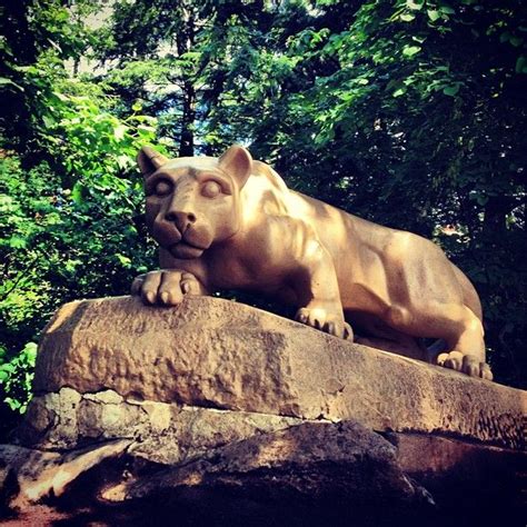 The Nittany Lion Shrine A T Of The Class Of 1940 Sculpted By Heinz