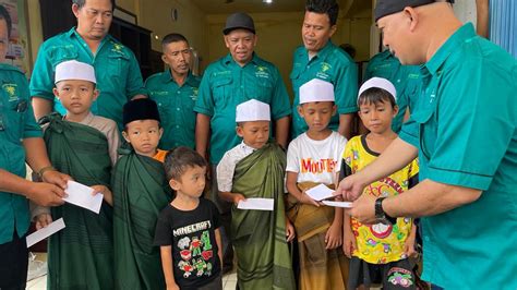 Khitan Massal Aksi Sosial Asosiasi Petani Swadaya Sawit Di Merlung