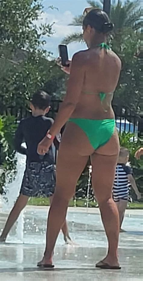 Sexy Latina Ass At Pool Hot Gifs Pics Sex Cherrygif