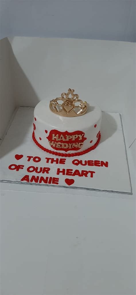 Crown cake