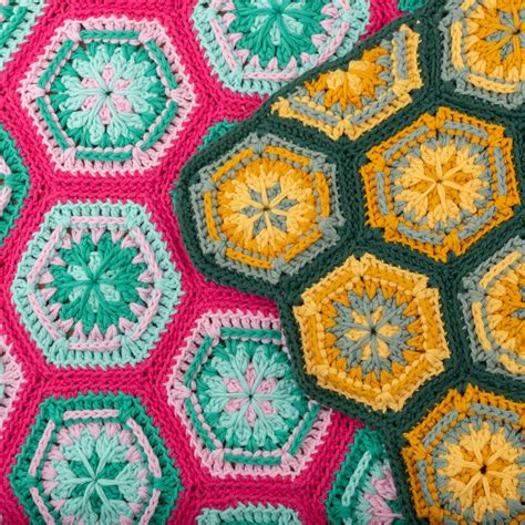 A Pdf Flower Hexagon Baby Blanket Yarn And Colors