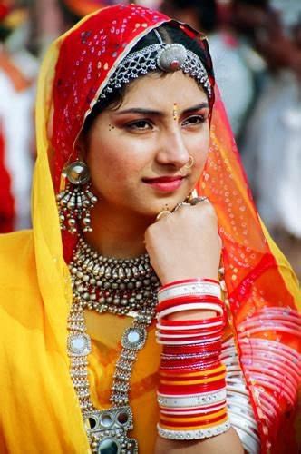 All About Traditional Rajasthani Dresses For Men And Women Jaipur Stuff