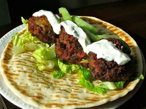 My Recipe Box Falafel Pita Sandwich With Yogurt Sauce