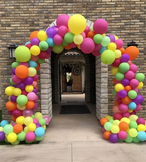 How To Make A Balloon Column Without A Pole Craftulate